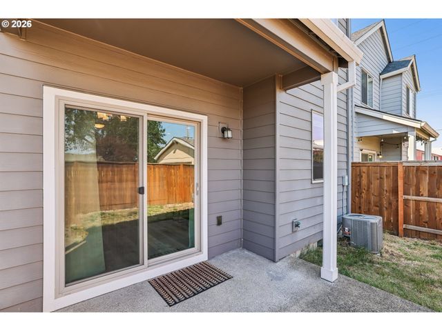 408 N 9TH Ct, Cornelius, OR 97113