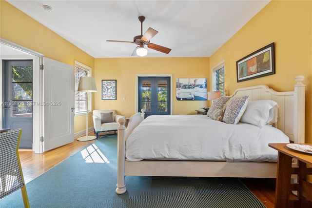 2330 Prairie Ave, Miami Beach, FL 33140