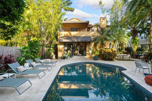 2330 Prairie Ave, Miami Beach, FL 33140