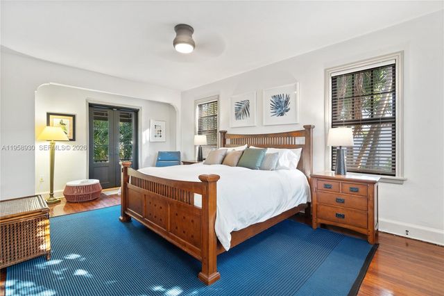 2330 Prairie Ave, Miami Beach, FL 33140