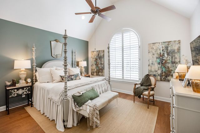 1850 Holden Farm Place, Ooltewah, TN 37363