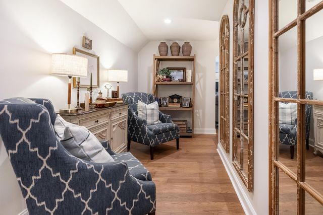 1850 Holden Farm Place, Ooltewah, TN 37363