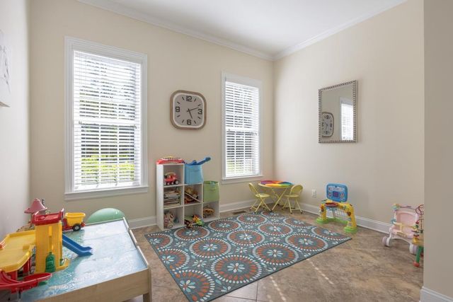 1850 Holden Farm Place, Ooltewah, TN 37363