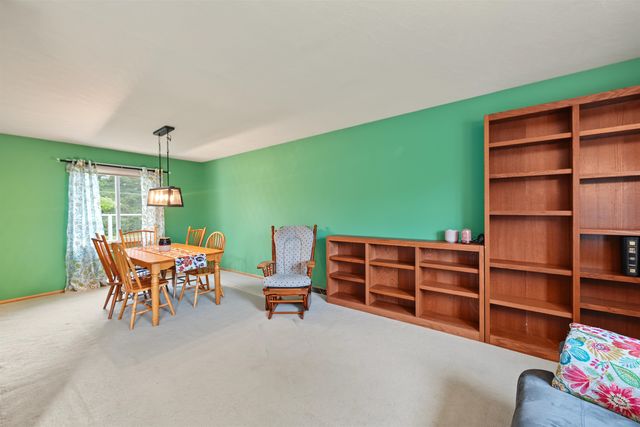 2076 Raymond Ave., Salina, KS 67401