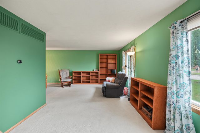 2076 Raymond Ave., Salina, KS 67401