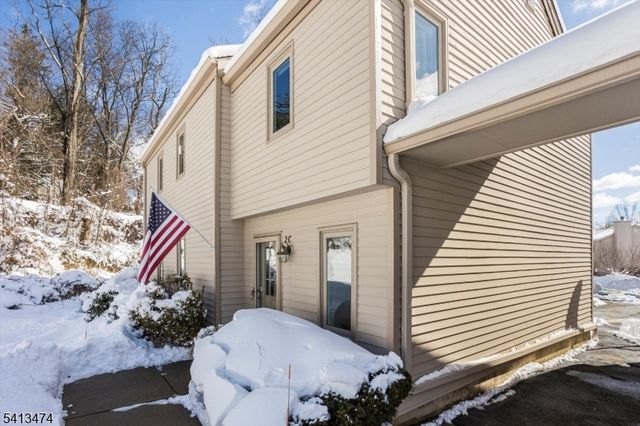 2 C Somerset Hills Court 2C, Bernardsville Boro, NJ 07924