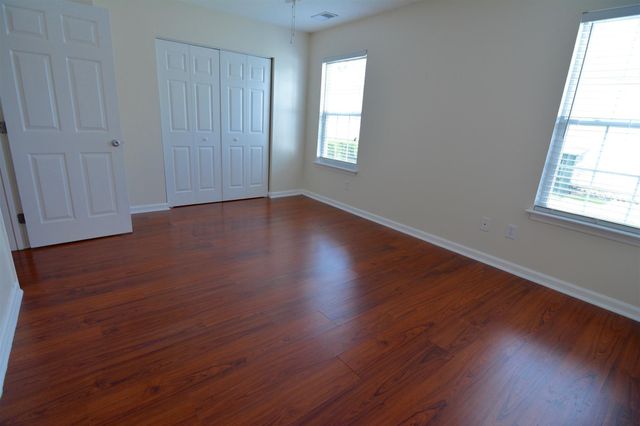 599 Albion Cir, Gallatin, TN 37066