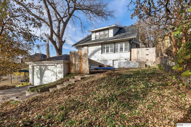 509 Ave B., Plattsmouth, NE 68048