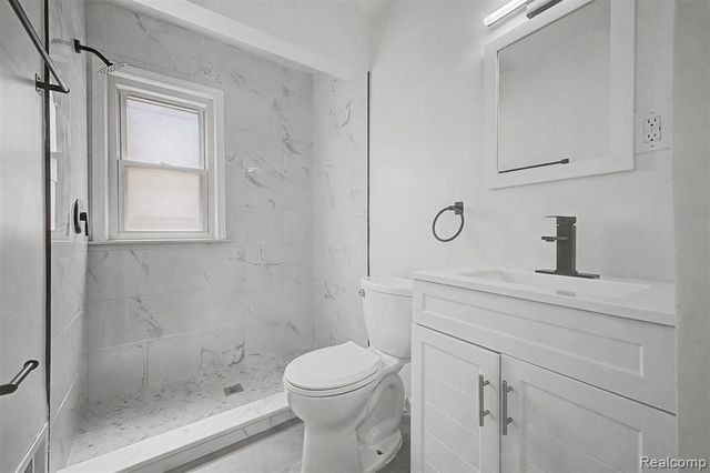 6785 Pelham Road, Allen Park, MI 48101