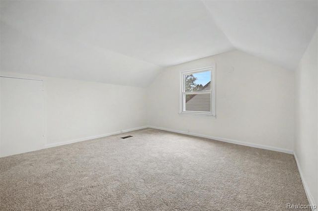 6785 Pelham Road, Allen Park, MI 48101