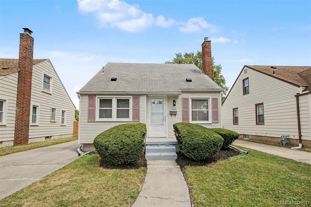 6785 Pelham Road, Allen Park, MI 48101