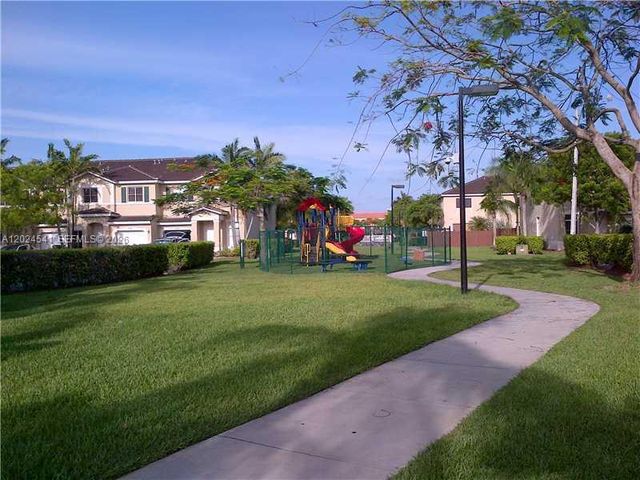 5702 NW 112 CT 5702, Doral, FL 33178