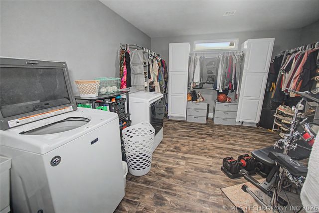 502 NW J Street, Stigler, OK 74462