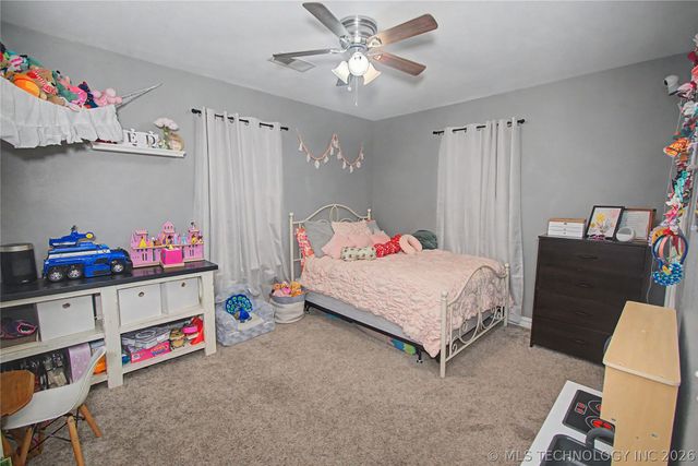 502 NW J Street, Stigler, OK 74462