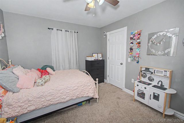 502 NW J Street, Stigler, OK 74462