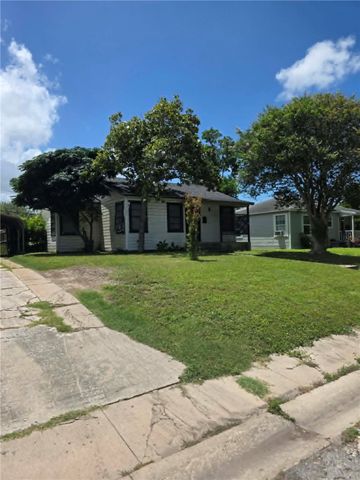 1237 Golla Dr, Corpus Christi, TX 78407