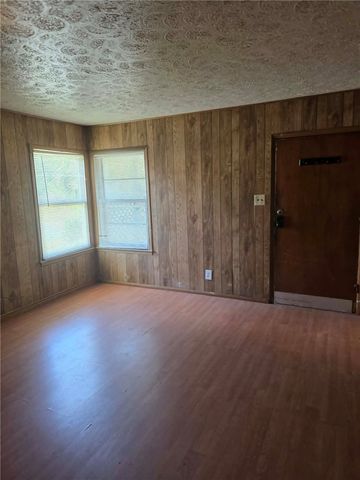 1237 Golla Dr, Corpus Christi, TX 78407