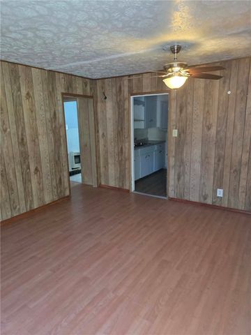 1237 Golla Dr, Corpus Christi, TX 78407