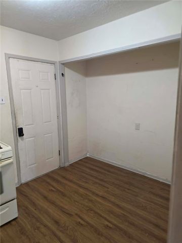 1237 Golla Dr, Corpus Christi, TX 78407