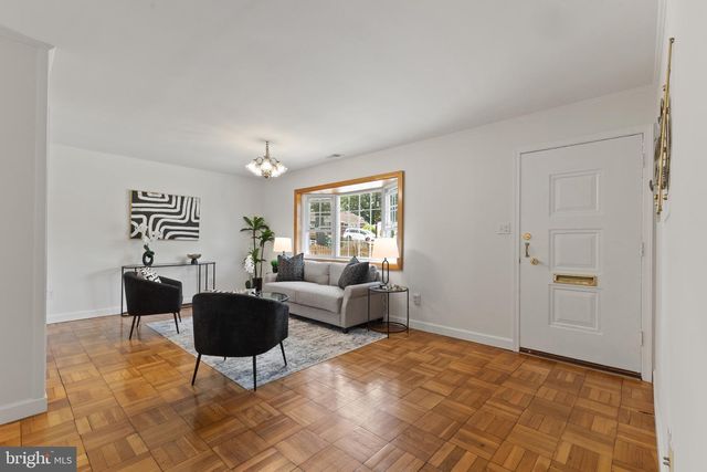3709 TRIGGER CT, Alexandria, VA 22310