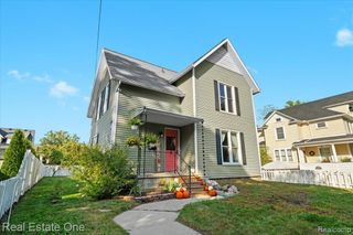 436 W Sibley Street, Howell, MI 48843