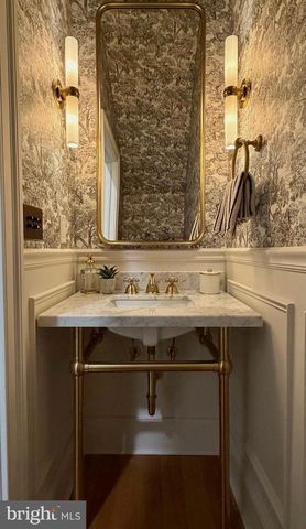 1203 T ST NW, Washington, DC 20009