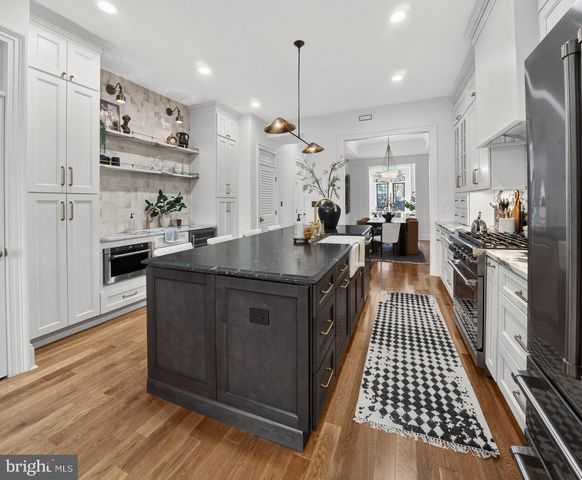 1203 T ST NW, Washington, DC 20009