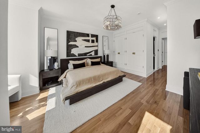 1203 T ST NW, Washington, DC 20009