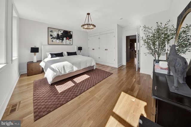 1203 T ST NW, Washington, DC 20009