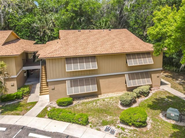 110 CYPRESS WOODS COURT 7D, Deltona, FL 32725