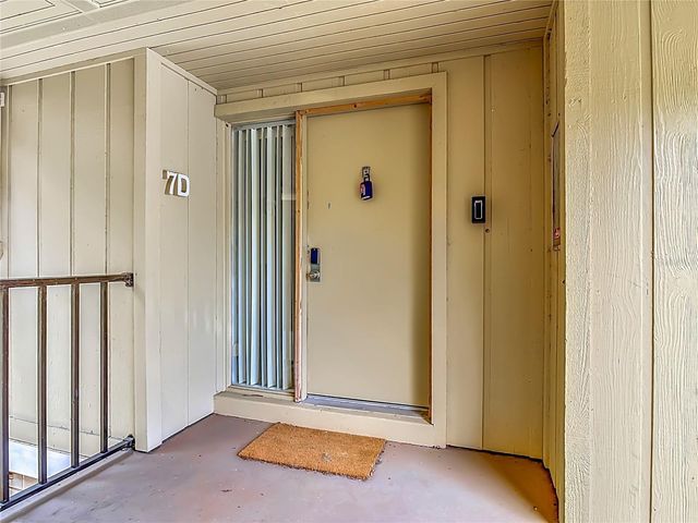 110 CYPRESS WOODS COURT 7D, Deltona, FL 32725