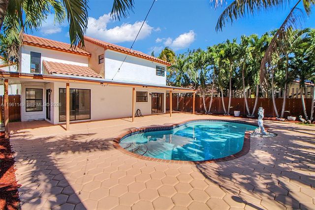 10031 SW 147th Pl, Miami, FL 33196