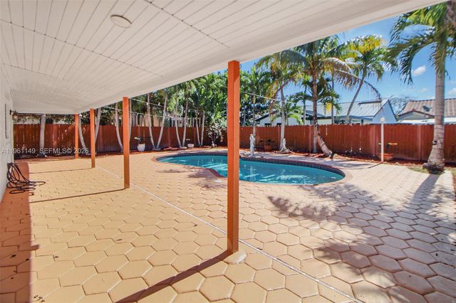 10031 SW 147th Pl, Miami, FL 33196