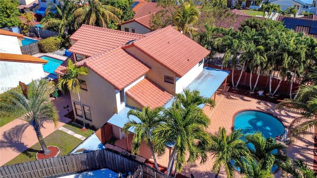 10031 SW 147th Pl, Miami, FL 33196