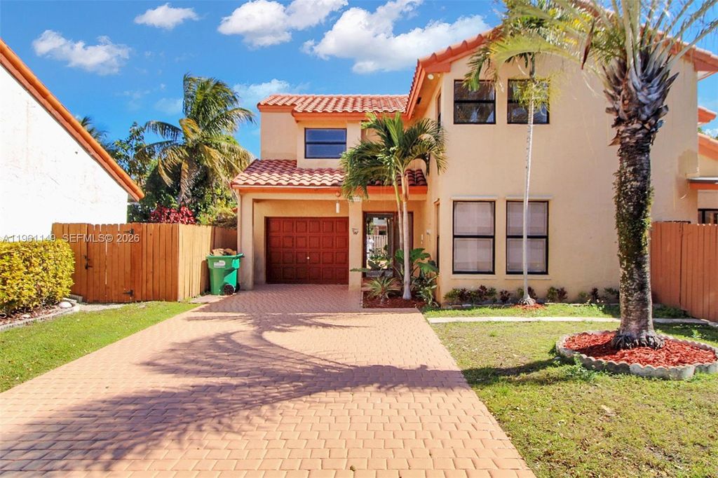 10031 SW 147th Pl, Miami, FL 33196