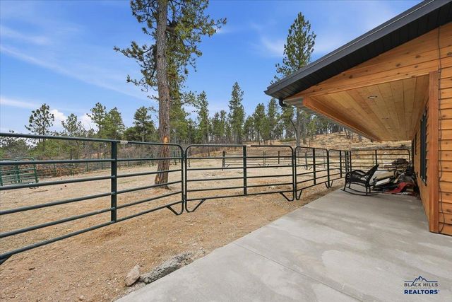 11975 THREE PEAKS PASS RD, Whitewood, SD 57793