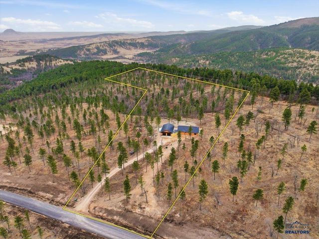 11975 THREE PEAKS PASS RD, Whitewood, SD 57793