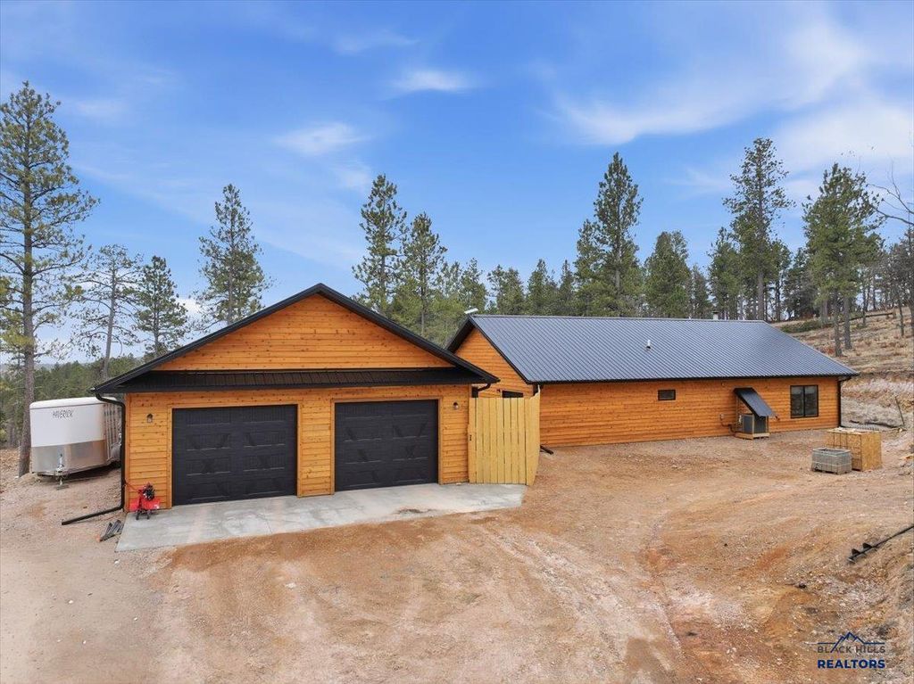 11975 THREE PEAKS PASS RD, Whitewood, SD 57793