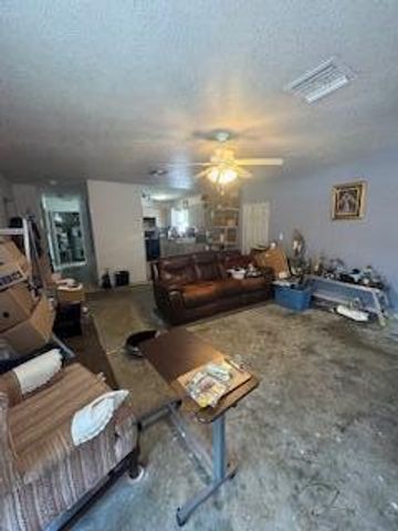 812 N 21st Street, Fort Pierce, FL 34950