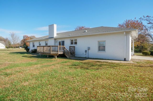 484 Stutts Road, Mooresville, NC 28117