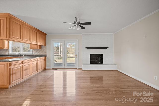 484 Stutts Road, Mooresville, NC 28117