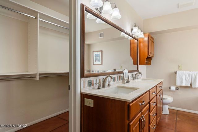 3575 N Pantano Road, Tucson, AZ 85750