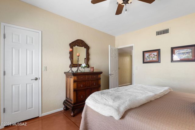 3575 N Pantano Road, Tucson, AZ 85750