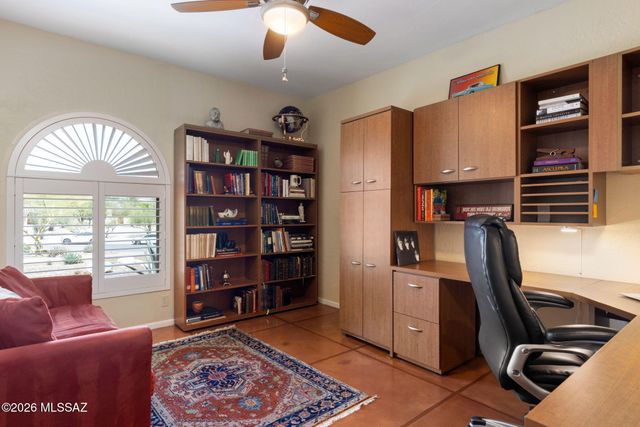 3575 N Pantano Road, Tucson, AZ 85750