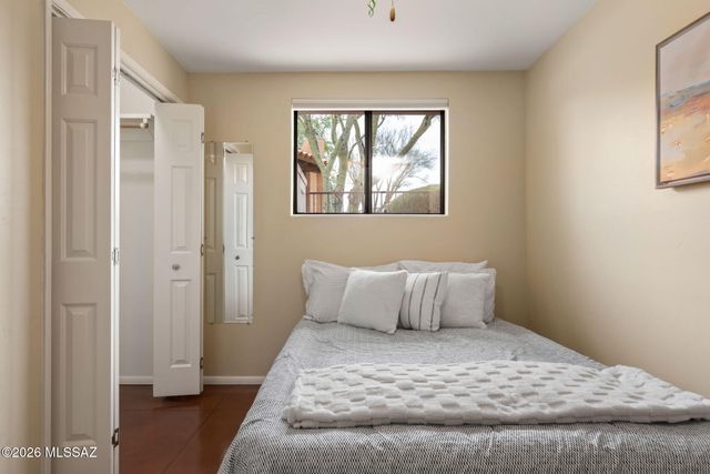 3575 N Pantano Road, Tucson, AZ 85750