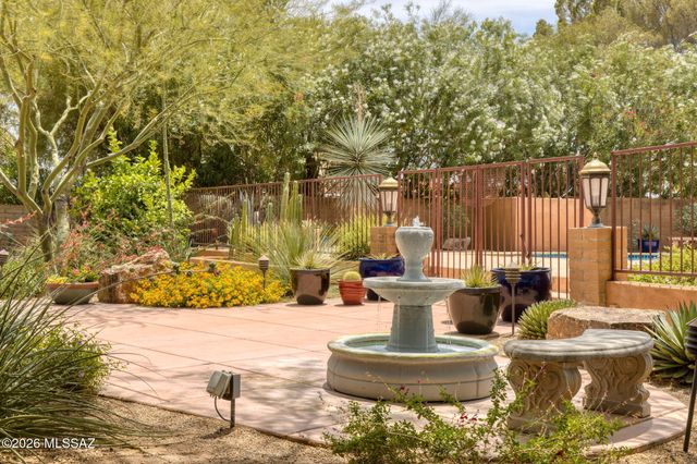 3575 N Pantano Road, Tucson, AZ 85750