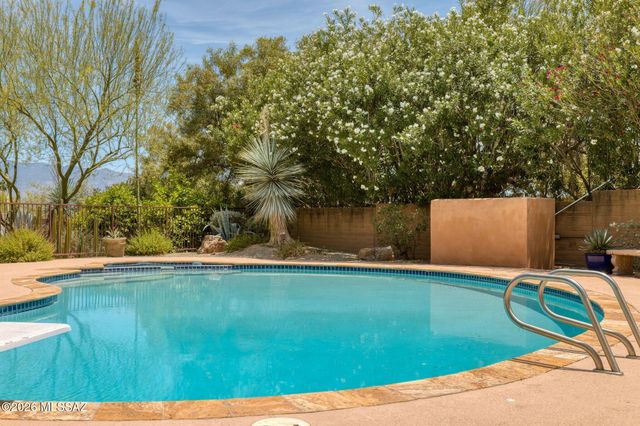 3575 N Pantano Road, Tucson, AZ 85750