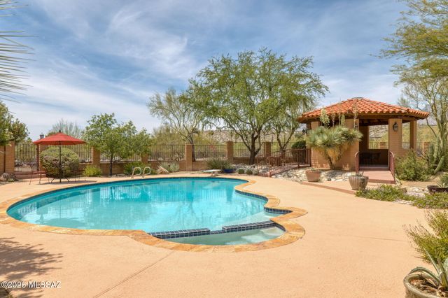 3575 N Pantano Road, Tucson, AZ 85750
