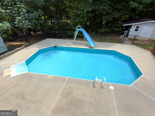1048 Birdseye View, Locust Grove, GA 30248