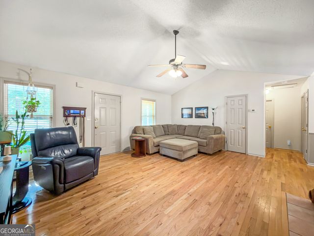 1048 Birdseye View, Locust Grove, GA 30248
